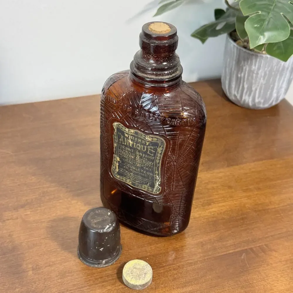 Vintage 1917 Whiskey Antique Frankfort Distillery Spiderweb Amber Bottle Cork